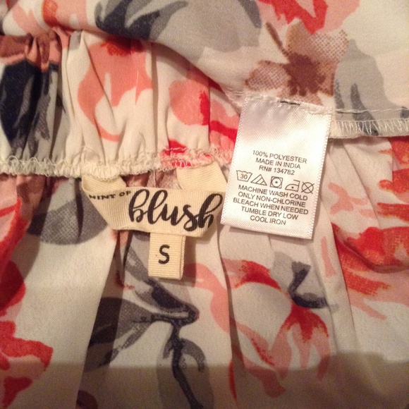 Hint of Blush  Off The Shoulder Angel Sleeve Dress - Picture 8 of 8